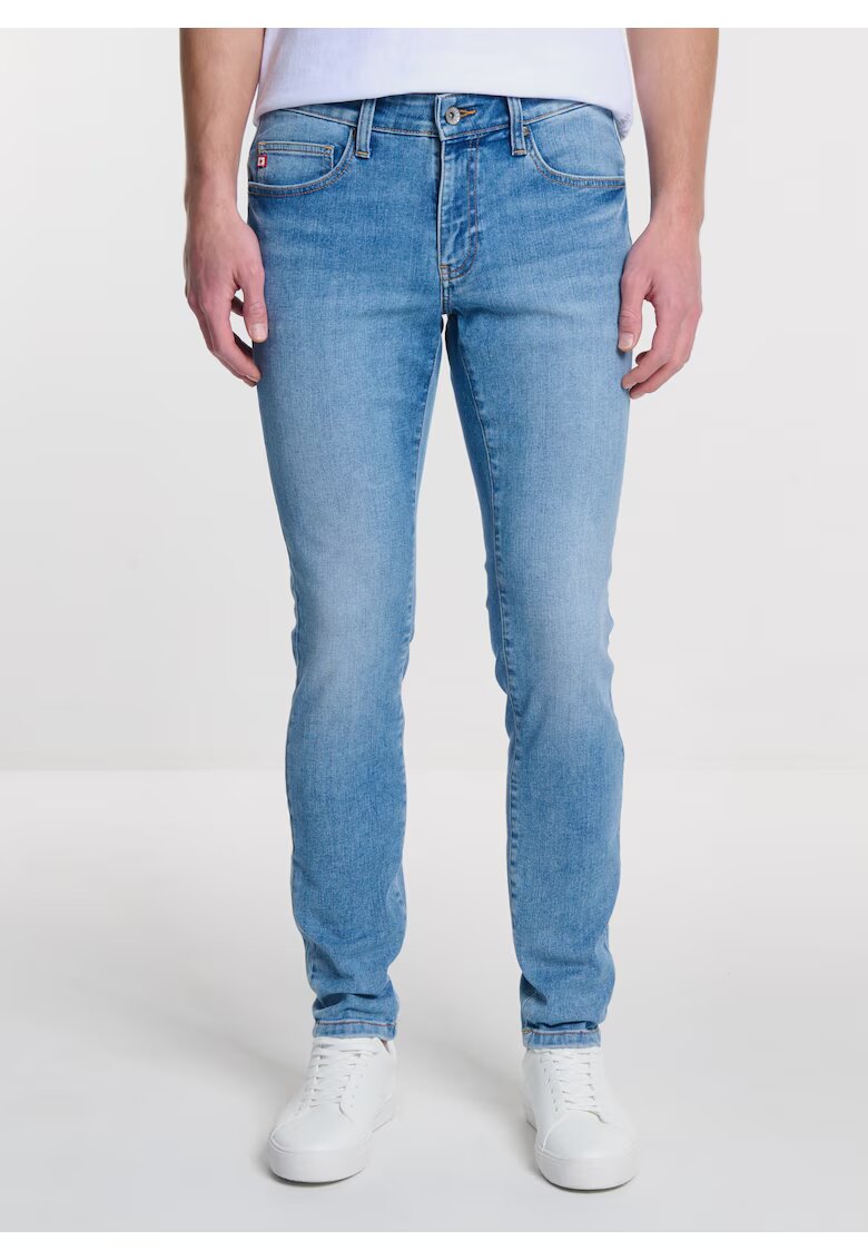 Big Star Blugi barbati DERIC 238 - albastru deschis - denim elastic - croiala moderna - talie joasa