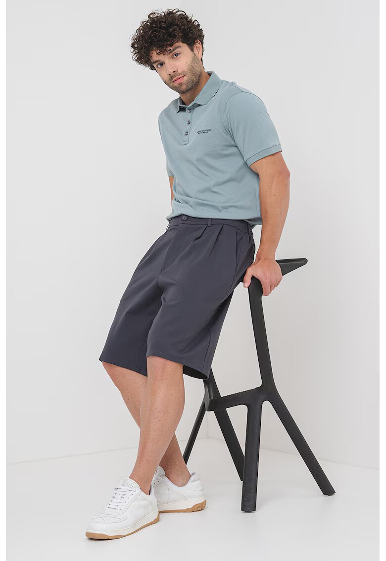 Boss Pantaloni scurti cu pliuri - Gri inchis