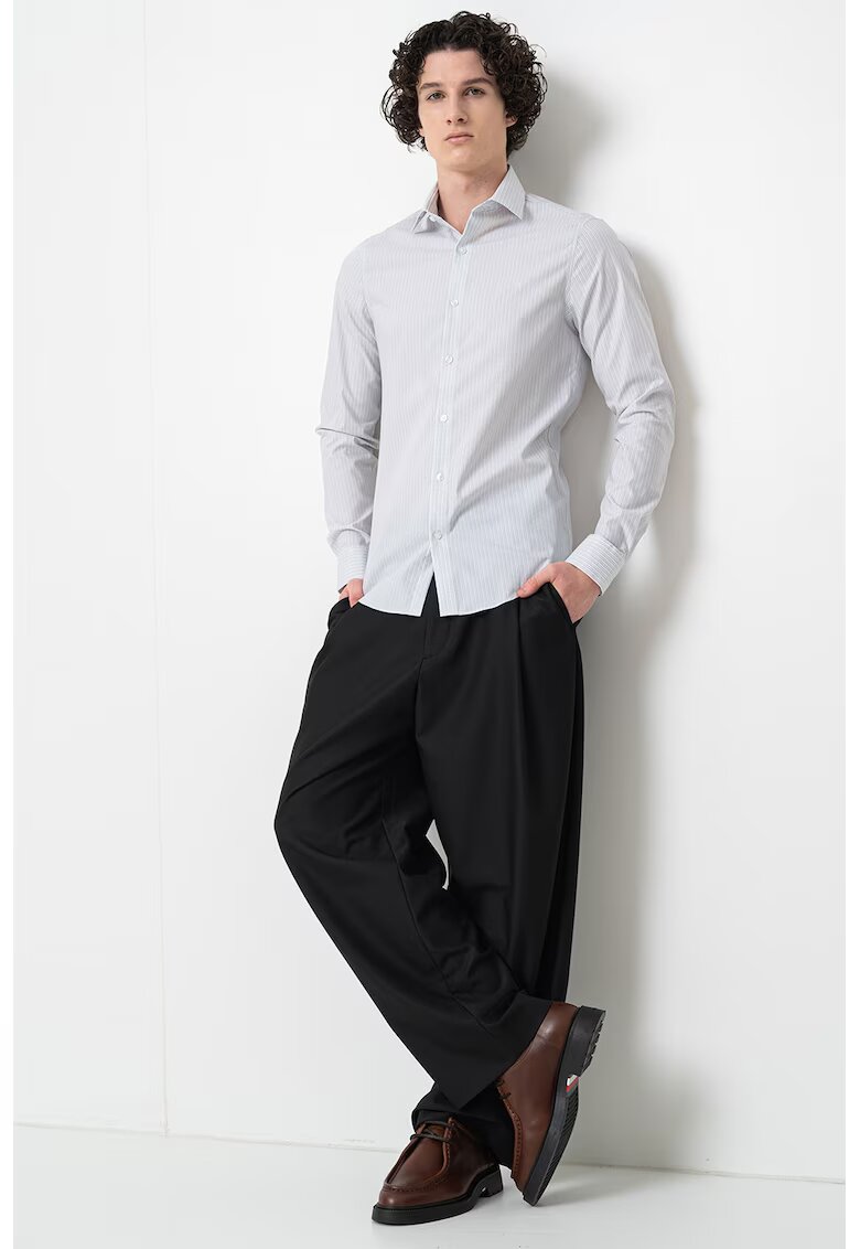 Calvin Klein Camasa slim fit - Gri deschis