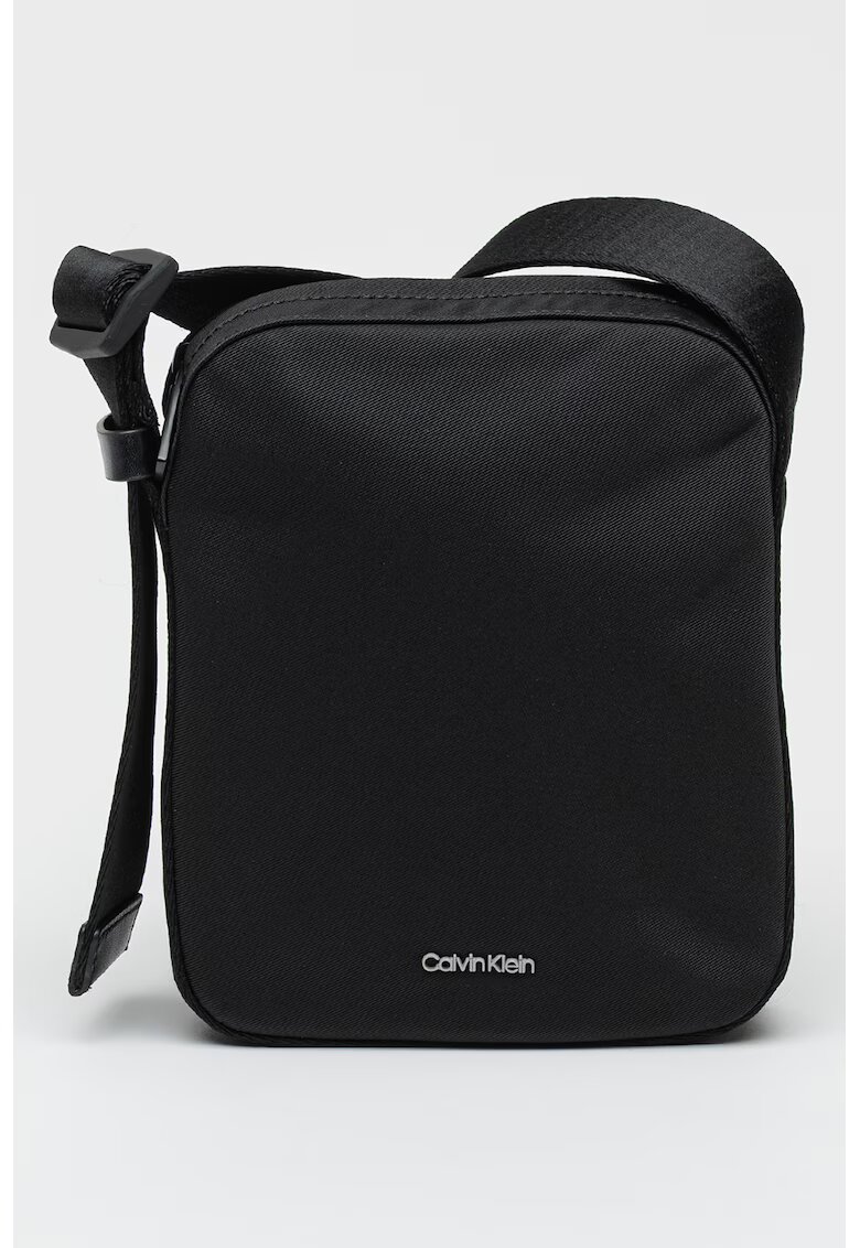 Calvin Klein Geanta crossbody cu detaliu logo - Negru