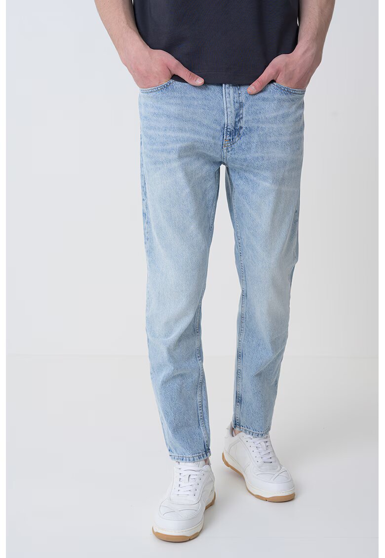 Calvin Klein Jeans Blugi crop cu croiala dreapta