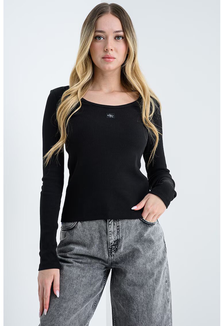 Calvin Klein Jeans Bluza slim fit cu decolteu rotund - Negru