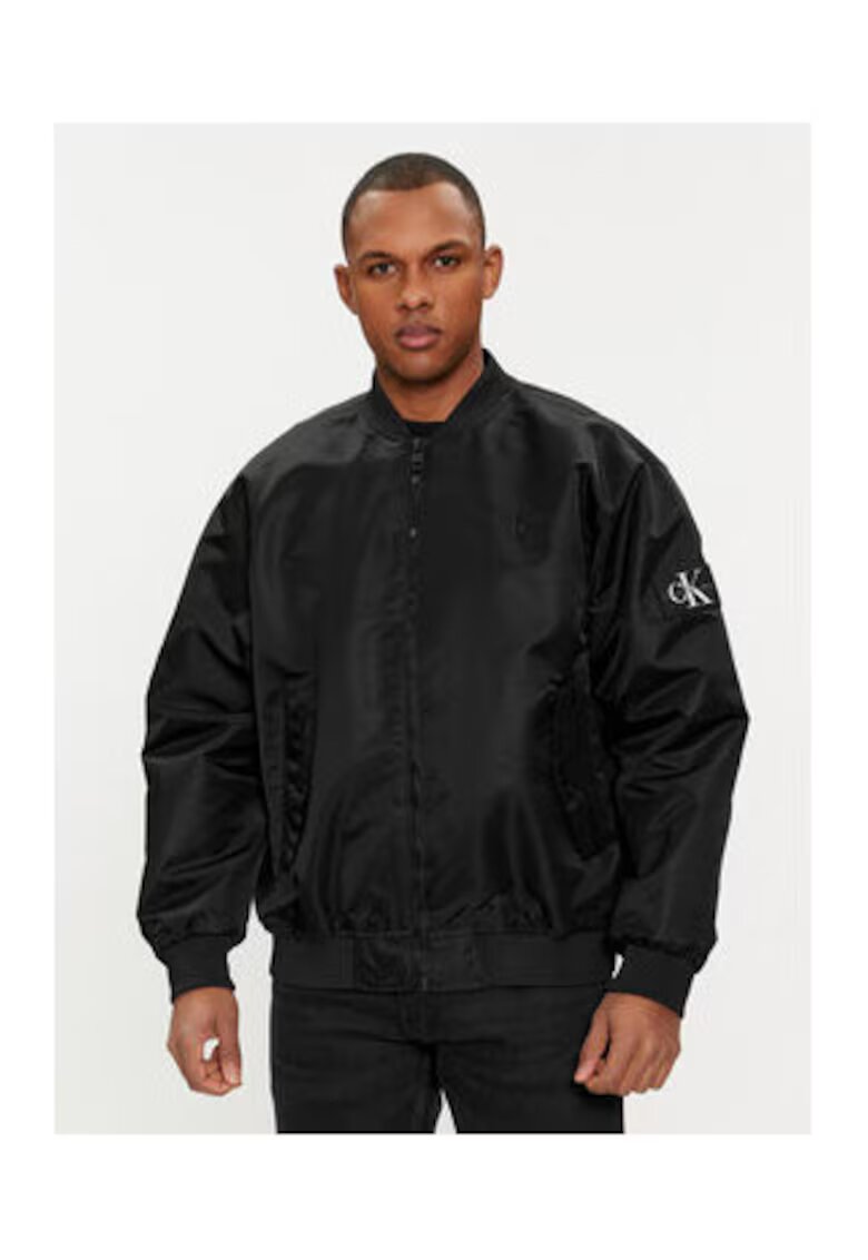 Calvin Klein Jeans Geaca bomber barbati - negru - 100% poliamida reciclata -