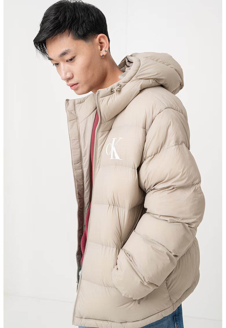 Calvin Klein Jeans Geaca cu gluga si vatelina - Maro taupe deschis
