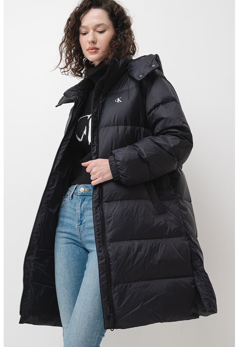 Calvin Klein Jeans Geaca lunga cu umplutura de puf - Negru