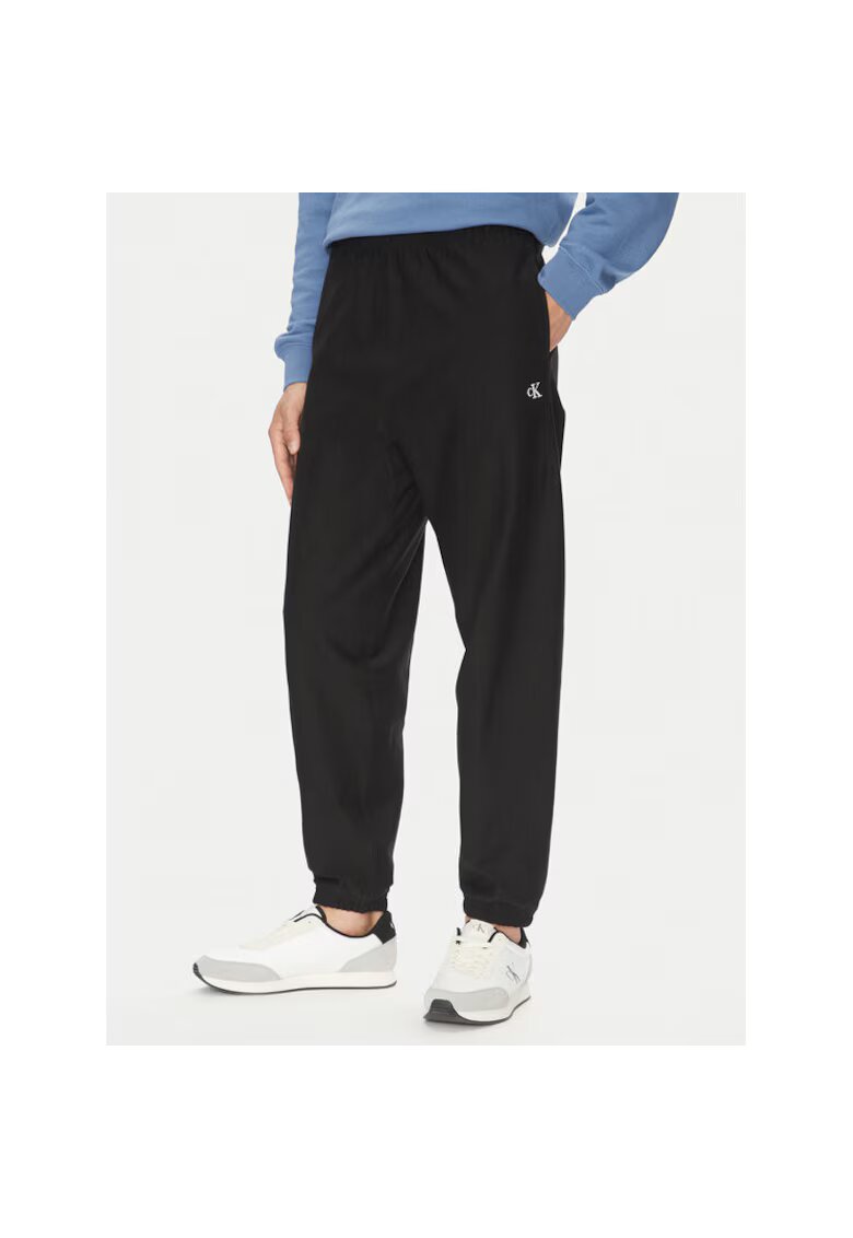 Calvin Klein Jeans Pantaloni barbati de trening - negru