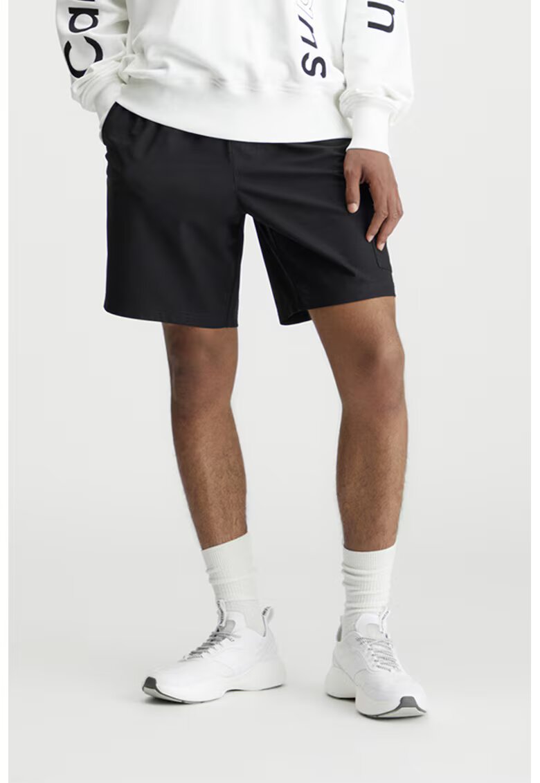 Calvin Klein Jeans Pantaloni scurti cu buzunar lateral - Negru