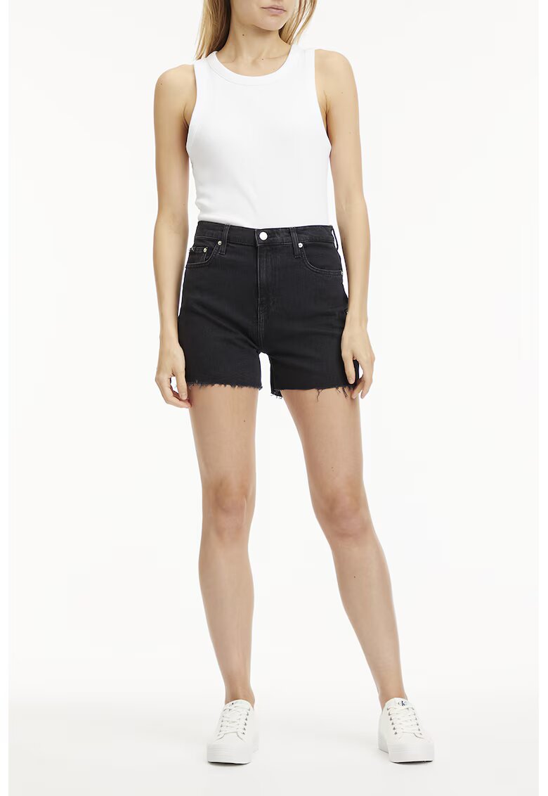 Calvin Klein Jeans Pantaloni scurti de denim cu terminatii franjurate - Negru