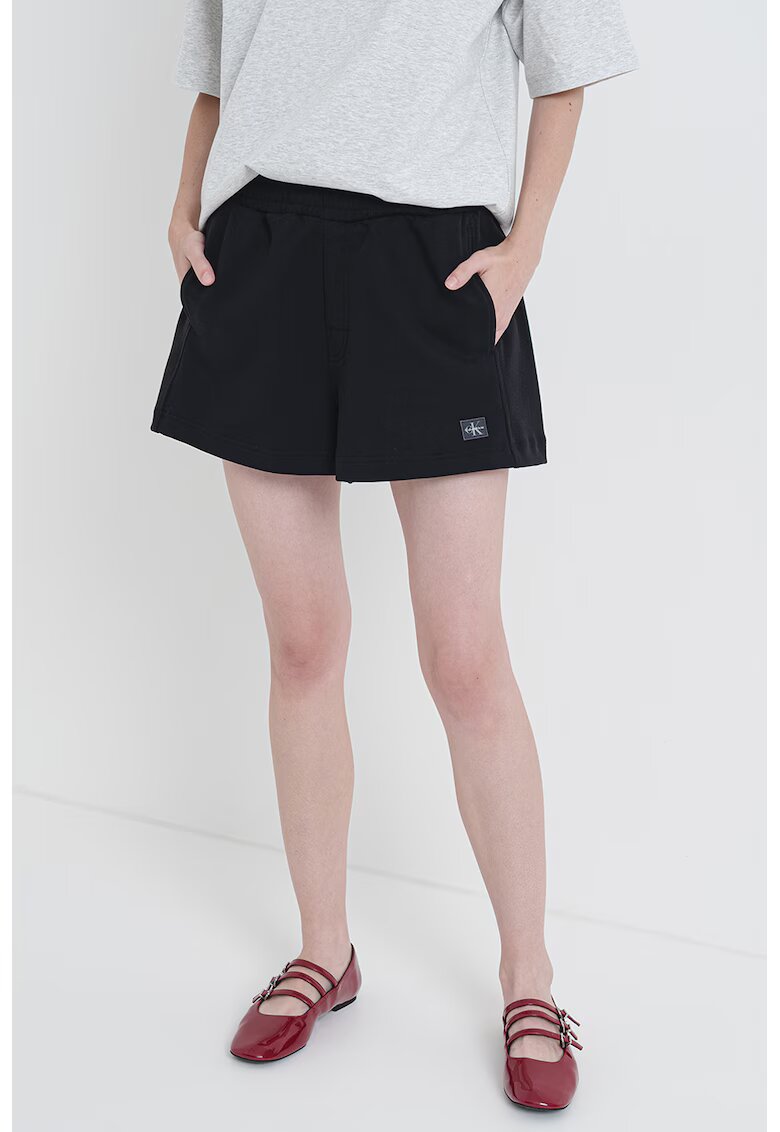 Calvin Klein Jeans Pantaloni scurti din bumbac cu logo discret - Negru