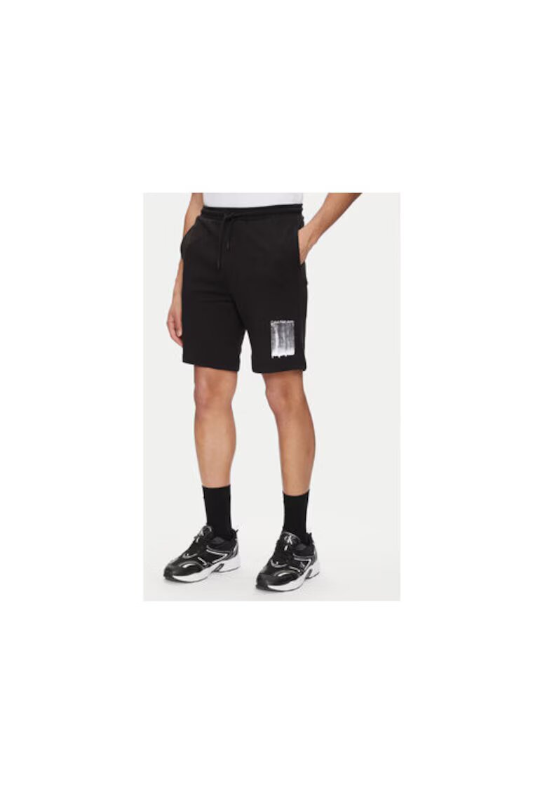 Calvin Klein Jeans Pantaloni scurti sport barbati - negru - bumbac - Negru