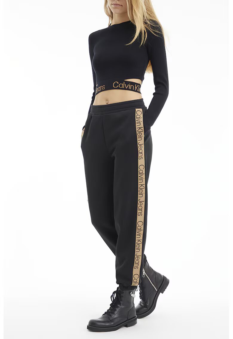 Calvin Klein Jeans Pantaloni sport cu imprimeu logo - Negru