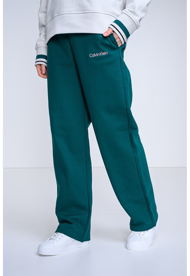 Calvin Klein Pantaloni de trening din amestec de bumbac cu croiala ampla - Verde englez