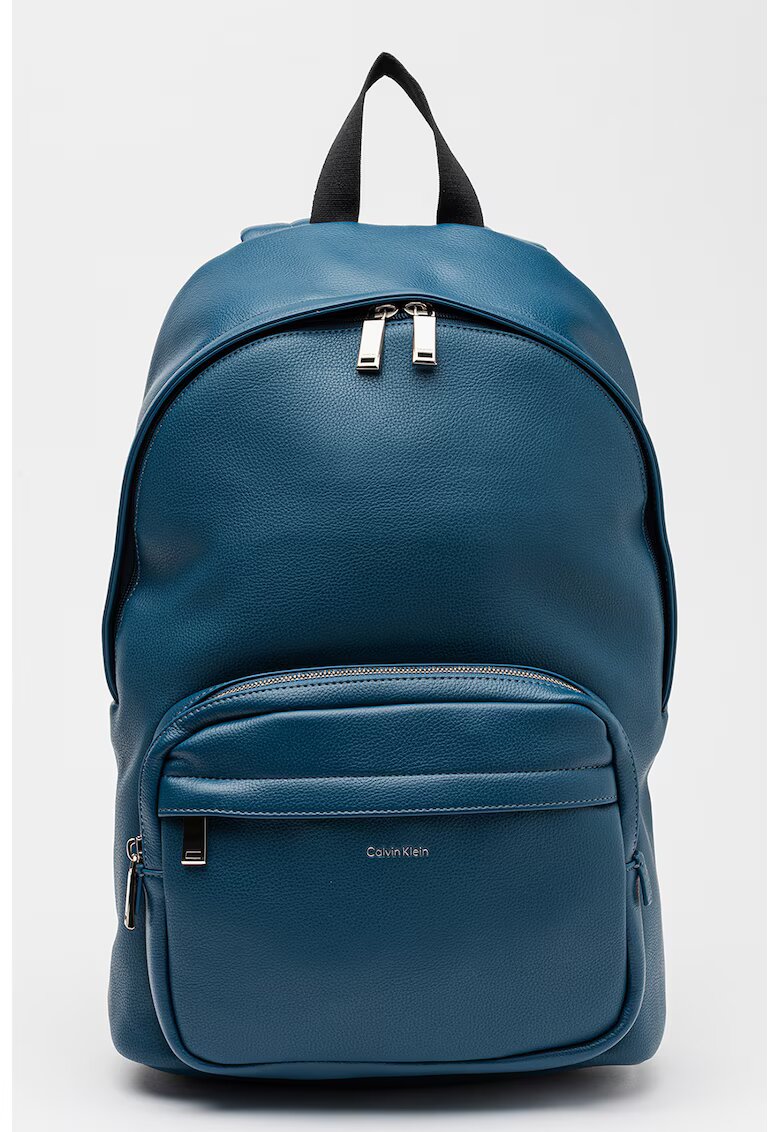 Calvin Klein Rucsac rotund cu logo discret Raised - Albastru petrol