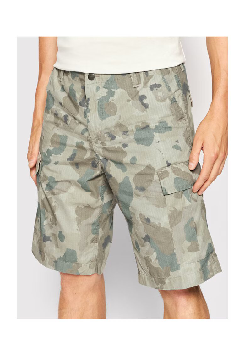 Carhartt WIP Pantaloni scurti barbati - 300977743 - Bumbac - Verde - Verde