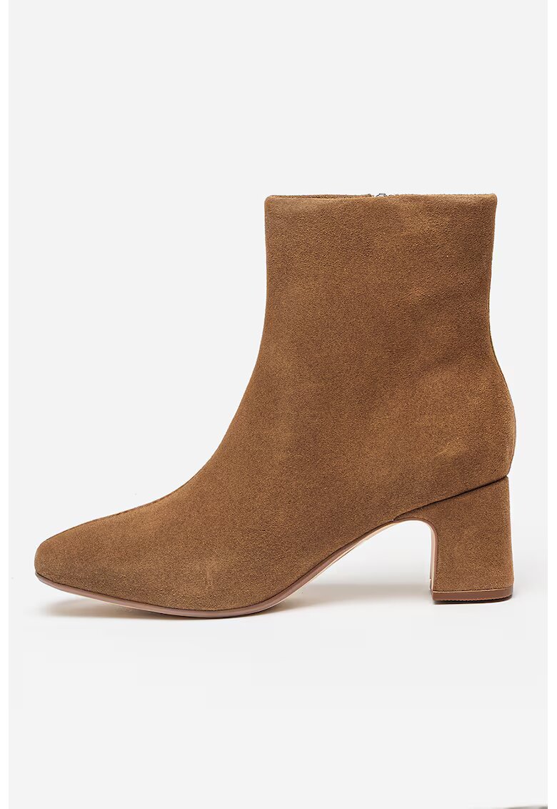 Clarks Botine de piele intoarsa Fernie - Maro taupe