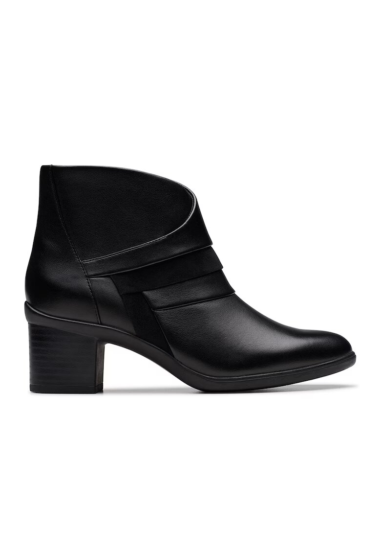 Clarks Ghete de piele cu toc masiv Shaya-Sky - Negru