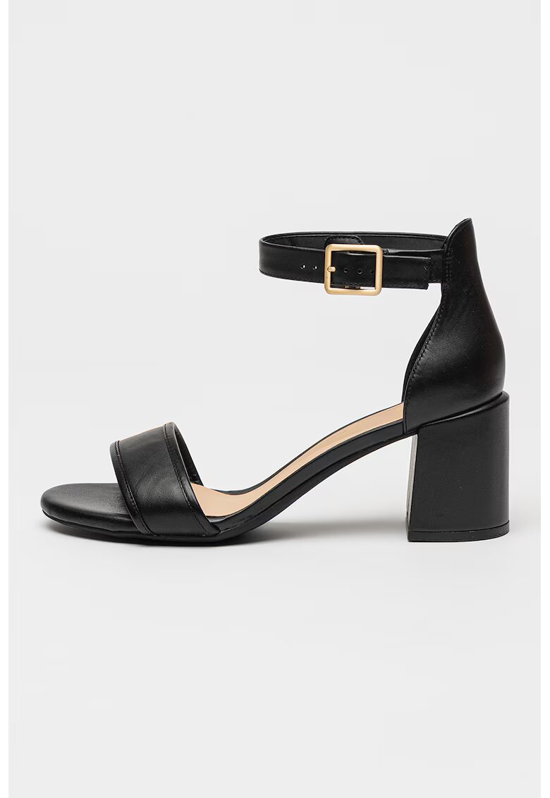 Clarks Sandale din piele lacuita Ezoria Mae - Negru