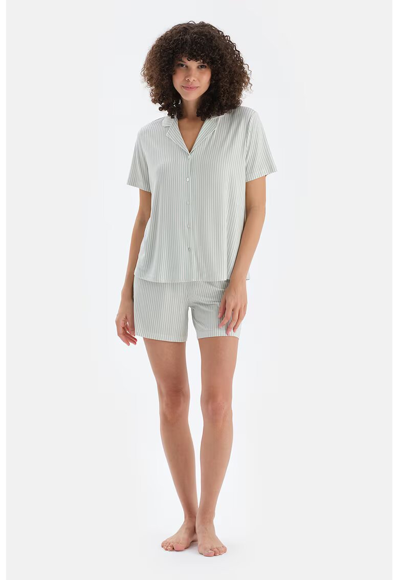 DAGI Pijama din amestec de modal cu pantaloni scurti - Verde deschis