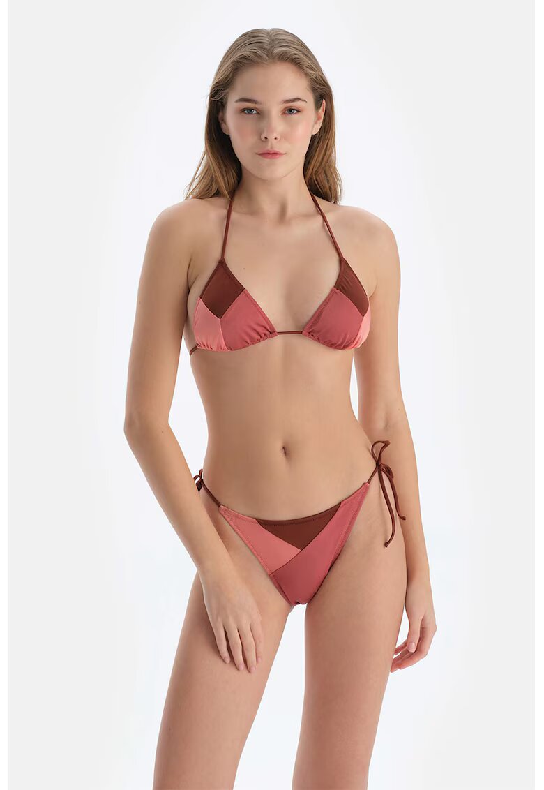 DAGI Slip cu model colorblock - Maro deschis