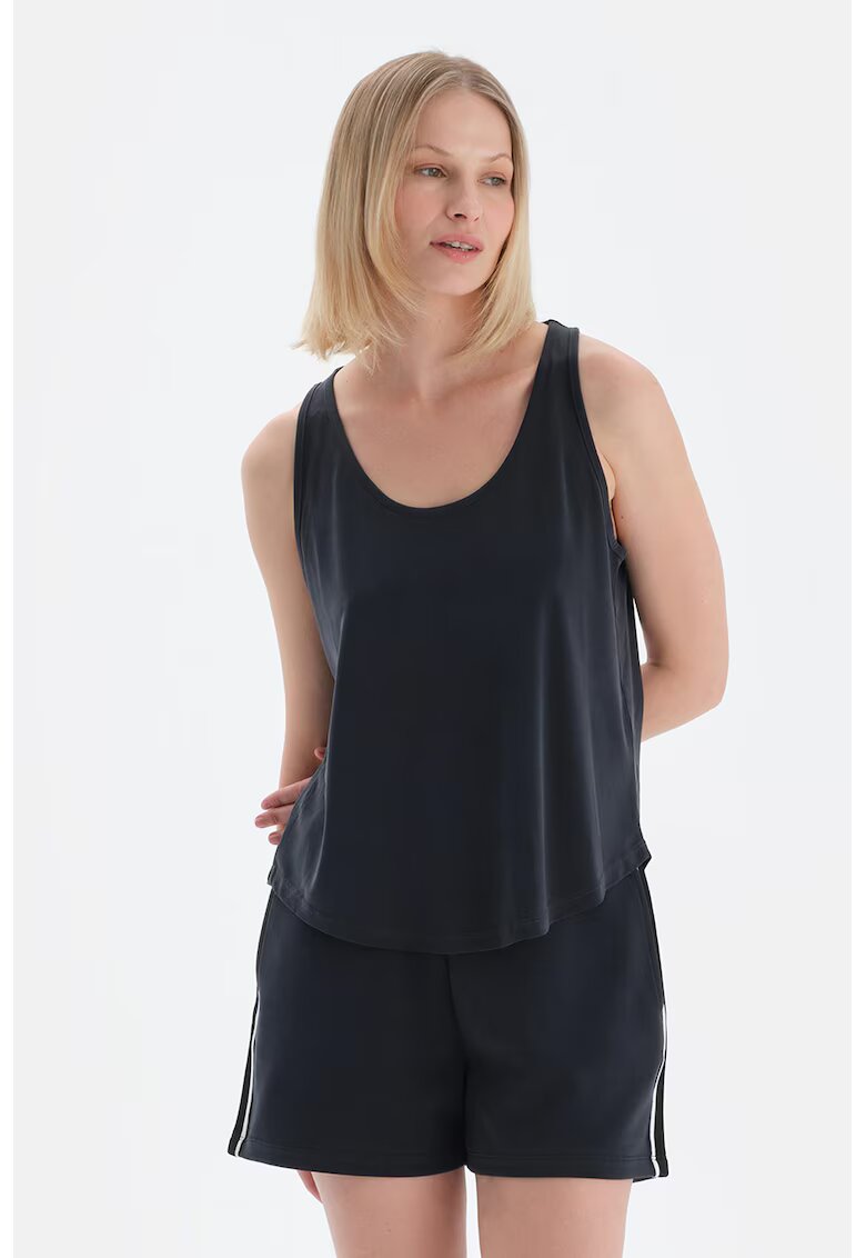 DAGI Top lejer din amestec de modal - Negru
