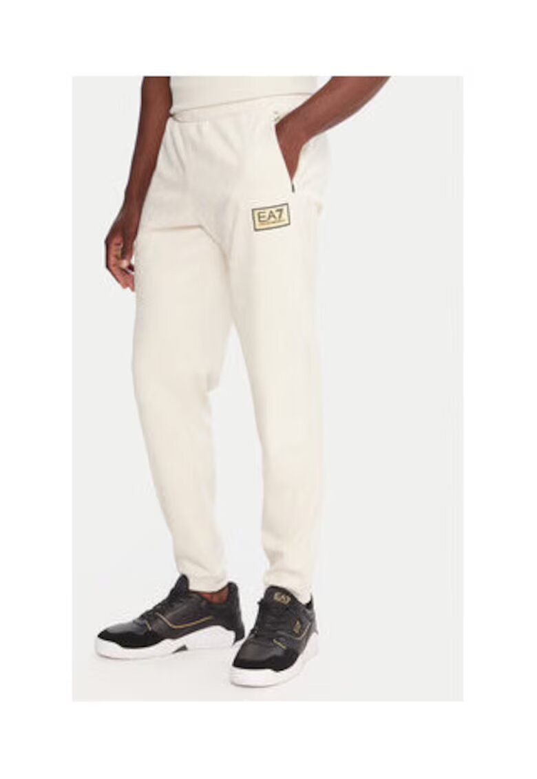 EA7 Pantaloni barbati - Emporio Armani - bej - poliester - elastan -