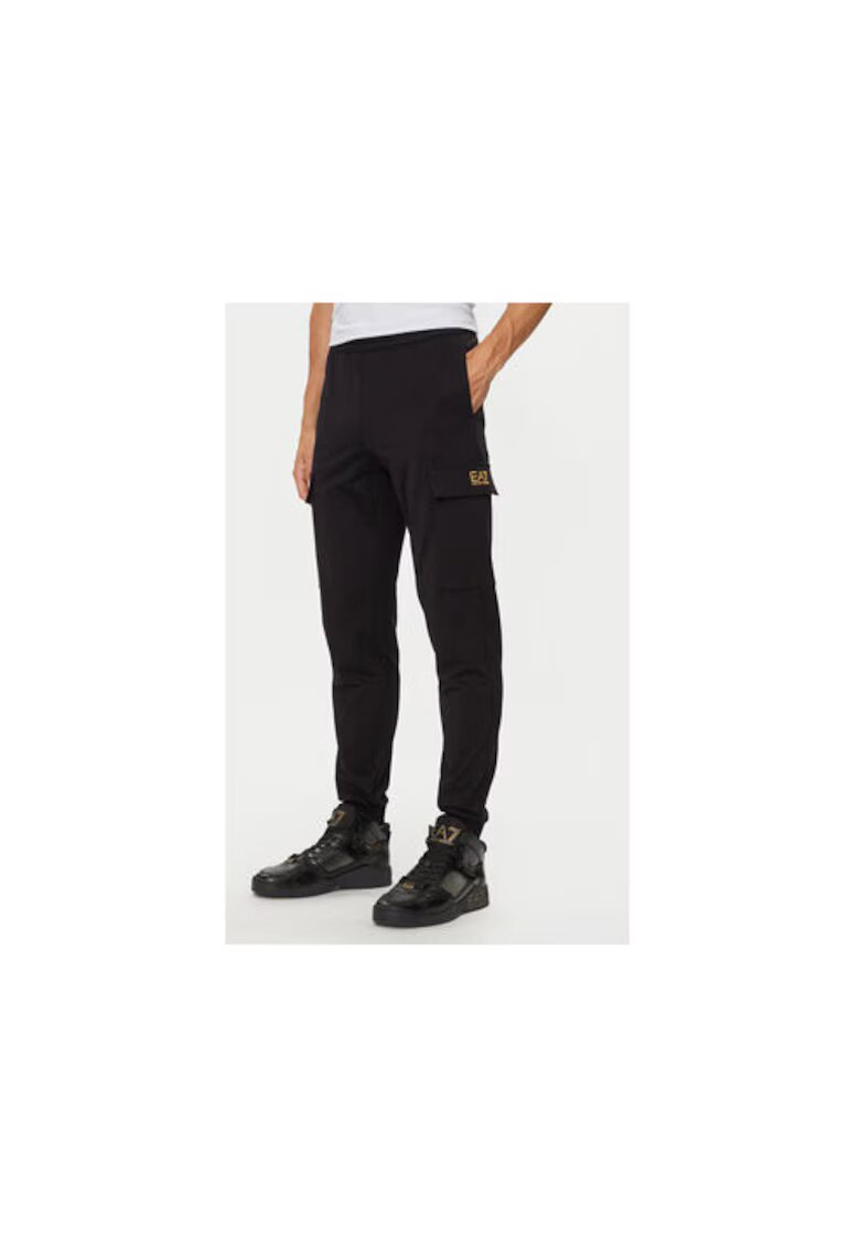 EA7 Pantaloni de trening barbati Emporio Armani - 8NPP67 PJVRZ - Bumbac - Negru - Negru