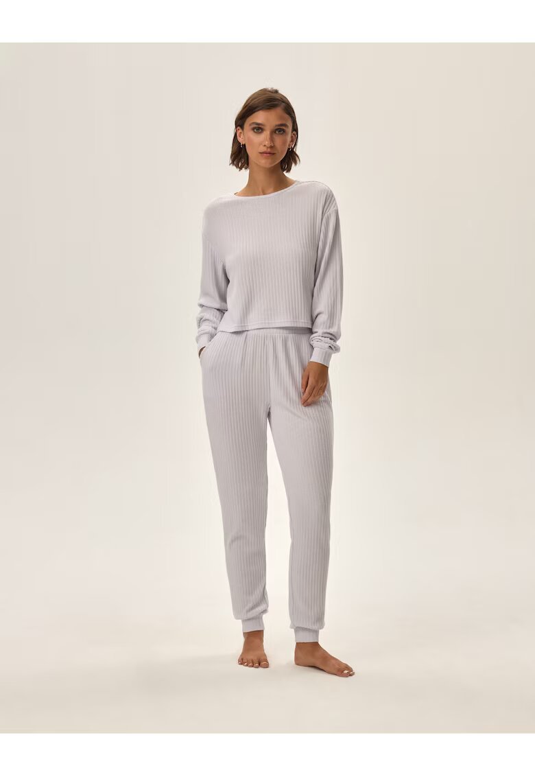 Esotiq Set trening dama Clytia 2 - gri deschis - maneci lungi - croiala regular fit - poliester