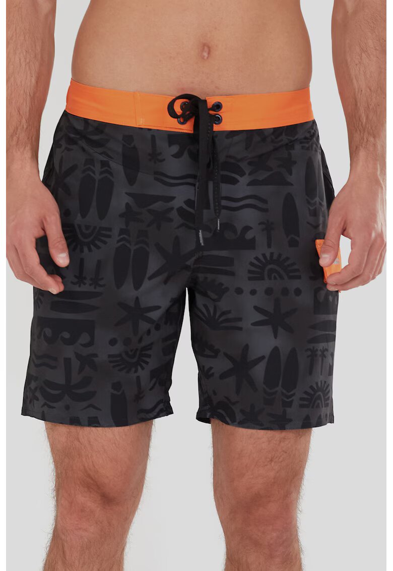 Fundango Pantaloni scurti de baie cu buzunare cu clapa Salimu - Negru stins/Portocaliu mandarina