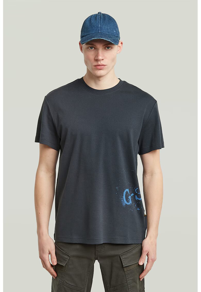 G-STAR Tricou din bumbac organic cu imprimeu logo - Gri carbune/Albastru royal