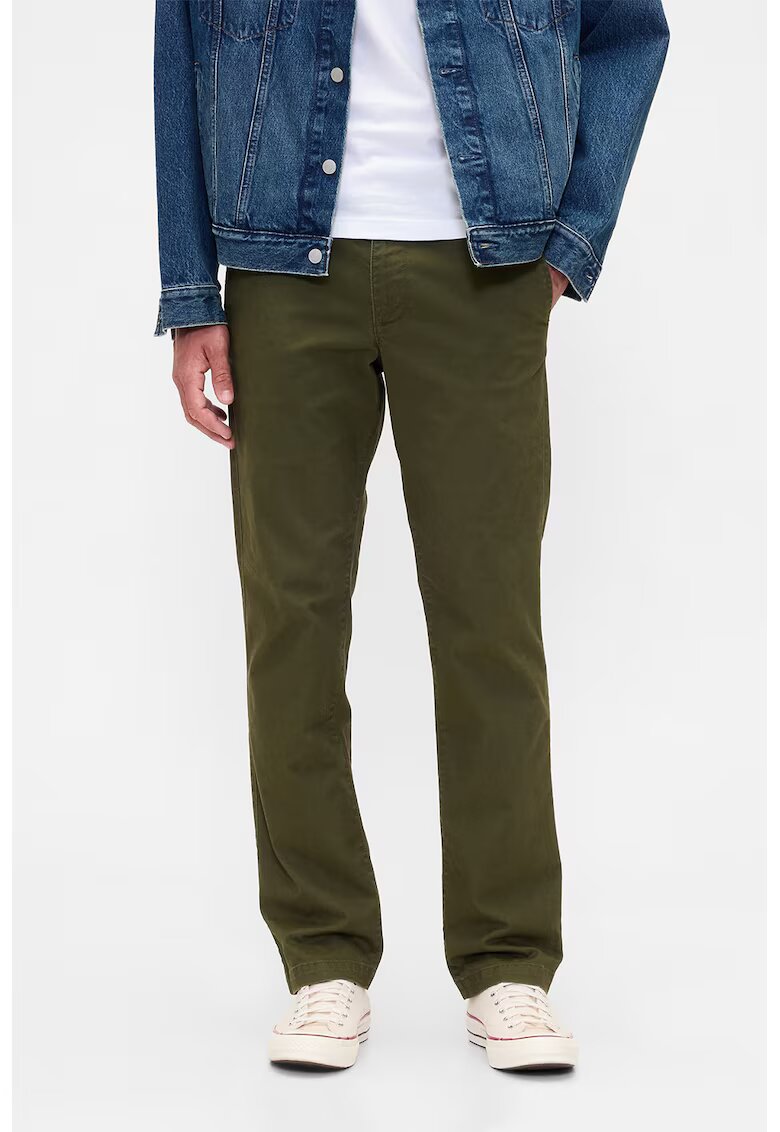 GAP Pantaloni chino cu croiala dreapta - Kaki pal