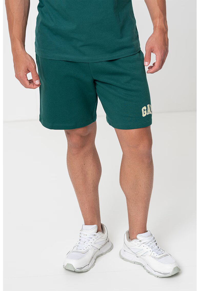 GAP Pantaloni scurti cu snur si logo brodat - Verde englez