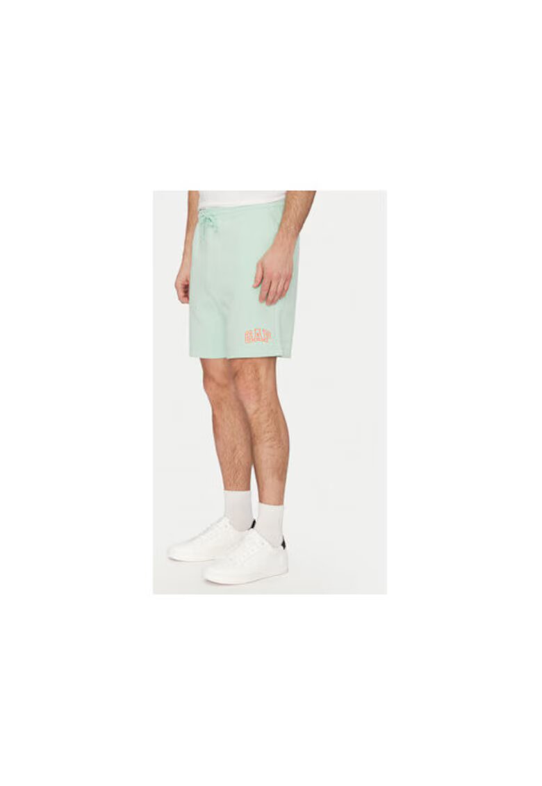 GAP Pantaloni scurti sport barbati 703989-01 - Bumbac /Poliester reciclat - 46794 - Verde