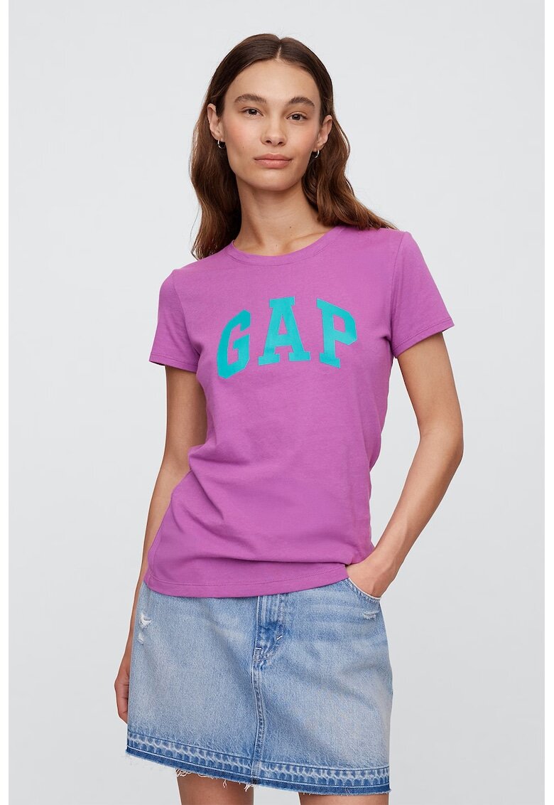 GAP Tricou regular fit cu imprimeu logo - Lila/Albastru deschis