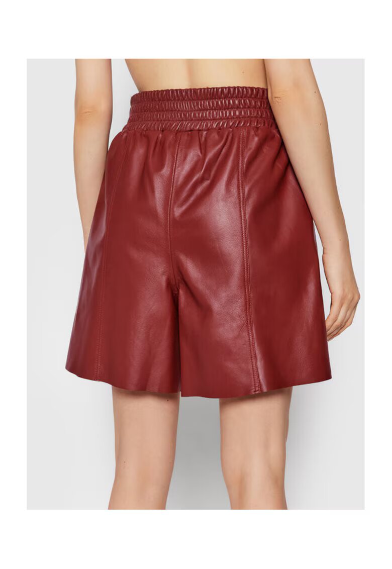 Gestuz Pantaloni scurti dama - 209343847 - Piele naturala - 34 EU - Rosu