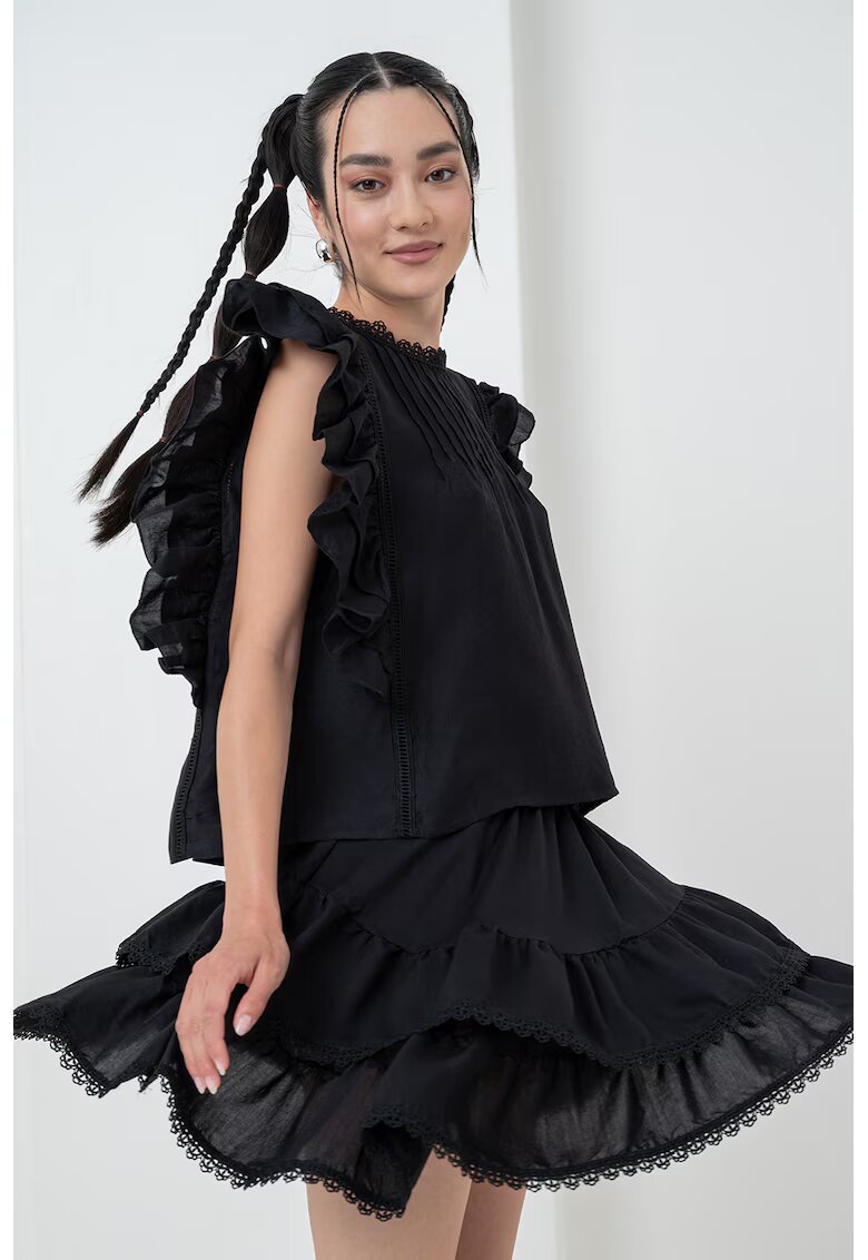 Gina Tricot Bluza lejera cu maneci scurte cu volane - Negru