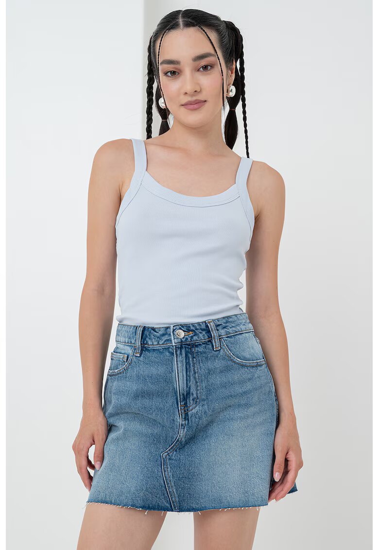 Gina Tricot Top uni cu decolteu in U - Albastru pastel