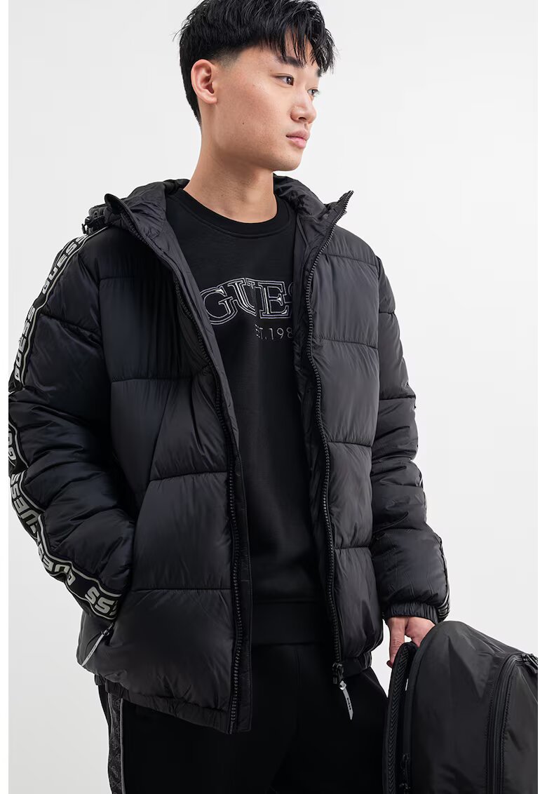 GUESS Geaca matlasata cu segmente laterale cu logo - Negru/Gri