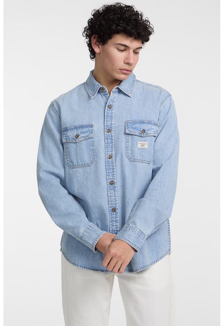 GUESS JEANS Camasa de denim cu buzunare cu clapa - Albastru deschis