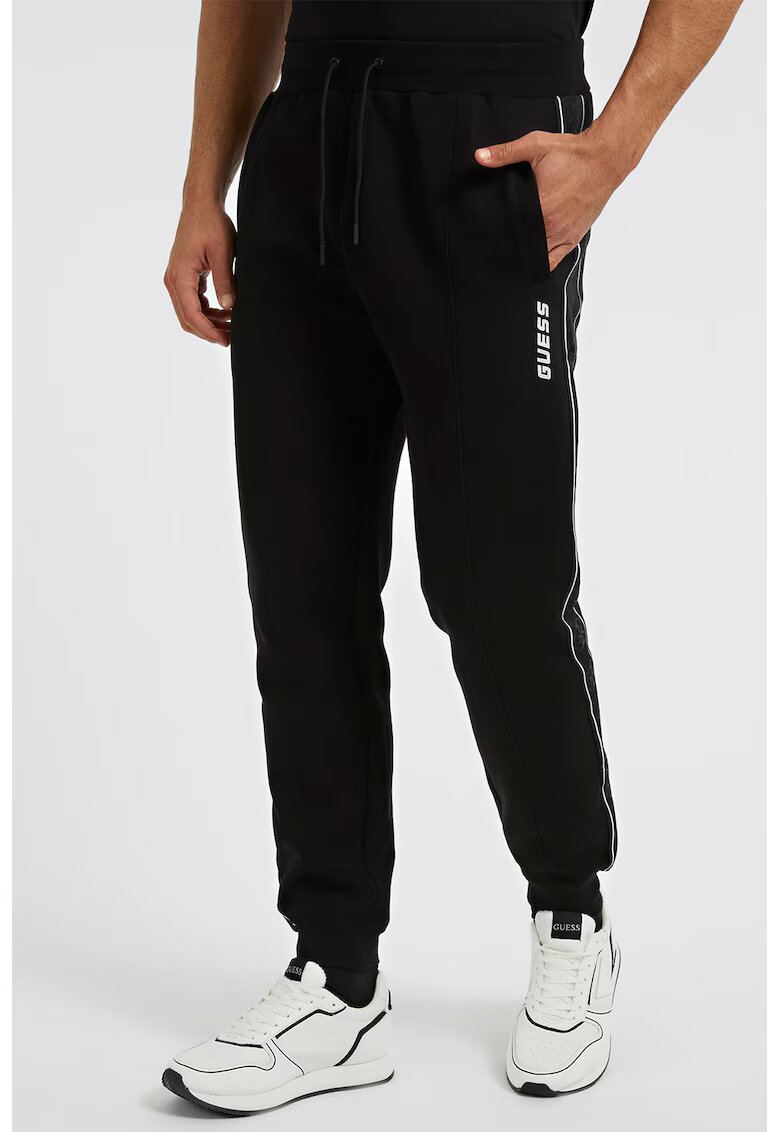 GUESS Pantaloni cu insertii logo - pentru fitness - Negru