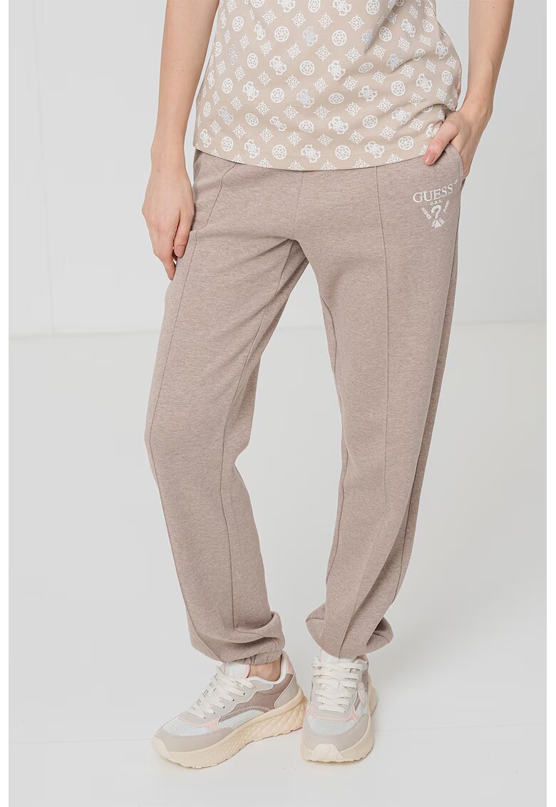GUESS Pantaloni de trening cu logo brodat - Maro taupe deschis