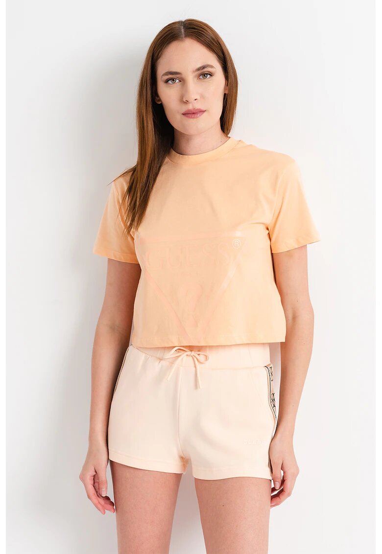 GUESS Tricou crop cu imprimeu logo pentru fitness - Portocaliu pal