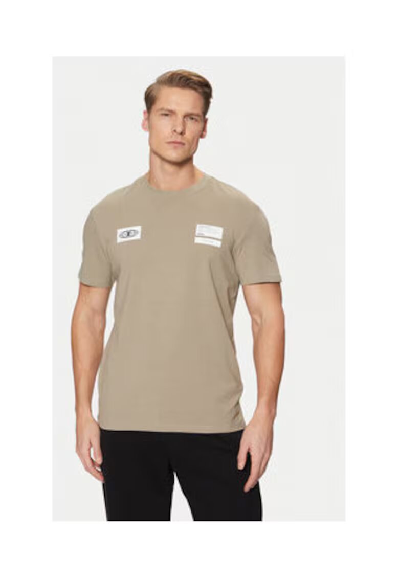 GUESS Tricou cu imprimeu text pe spate