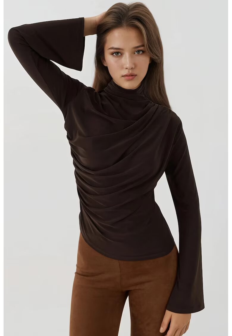 HiCCUP Bluza dama - eleganta - tricot - maneca lunga - croiala slim - maro
