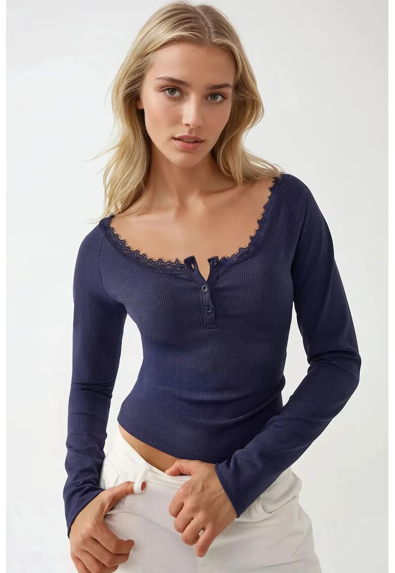 HiCCUP Bluza dama - top slim fit cu maneca lunga - detaliu din dantela - albastru - jerseu