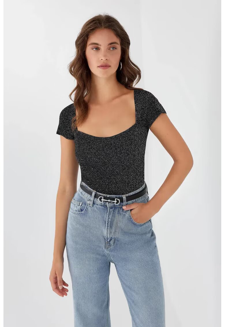 HiCCUP Bluza dama - tricotata - guler patrat - negru - material acrilic - S INTL -