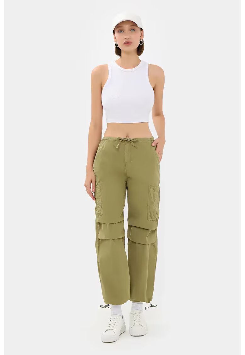 HiCCUP Pantaloni cargo - talie medie - snur - verde - textil
