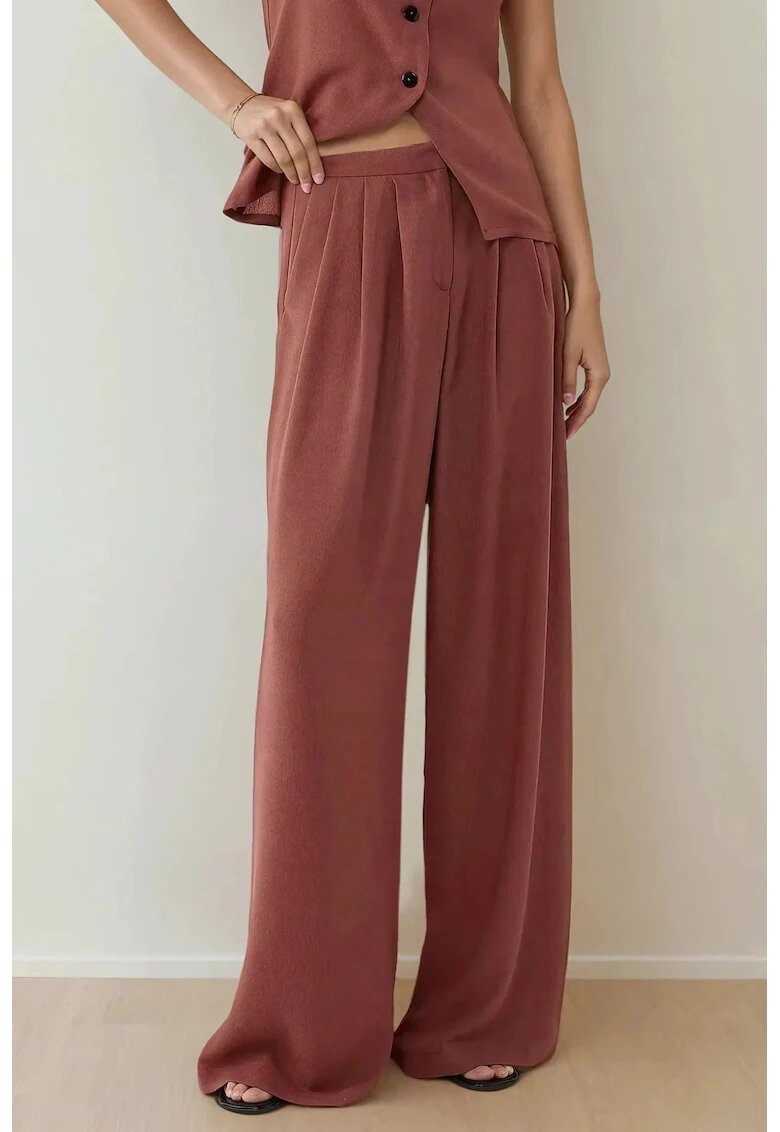 HiCCUP Pantaloni dama - palazzo - plisati - culoare maro - material textil