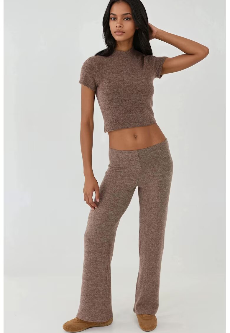 HiCCUP Pantaloni dama - tricotati - talie inalta - culoare maro - material tricotat