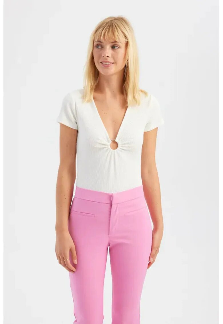 HiCCUP Top cu decolteu in V - maneca scurta - detaliu incretit - Alb - textil