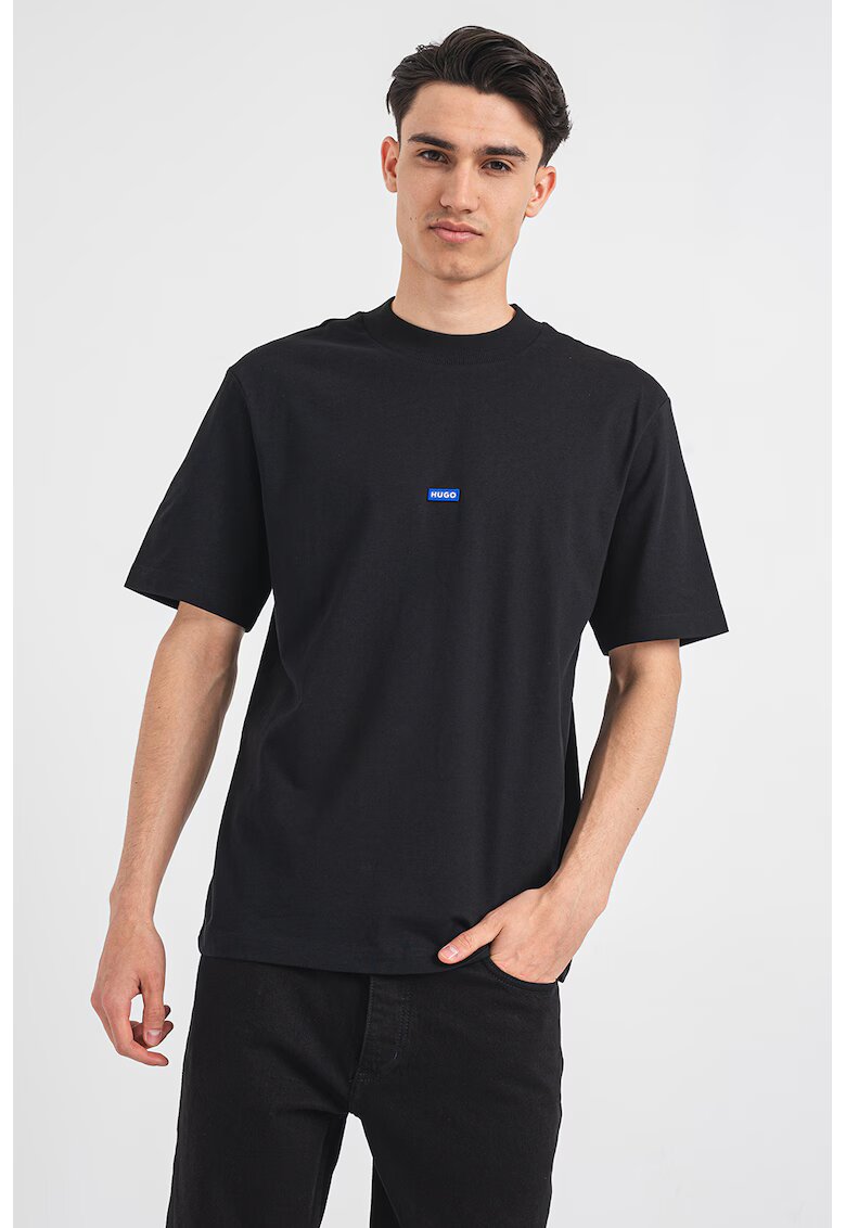 Hugo Tricou cu decolteu la baza gatului si logo Nieros
